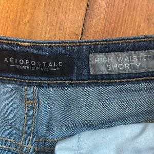 Brand AéRopostale, size 6, color blue.